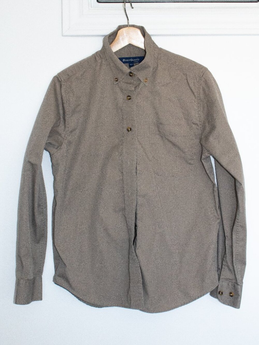 VINTAGE Beige long sleeve button down shirt